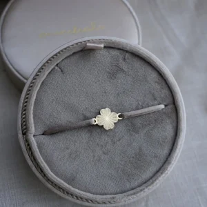 Minitials Lucky Leaf Satijn Armband