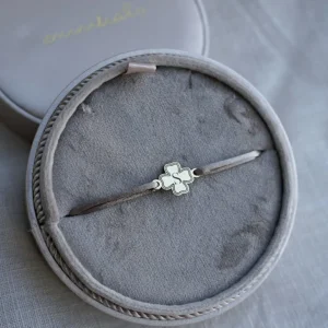 Minitials Lucky Leaf Satijn Armband