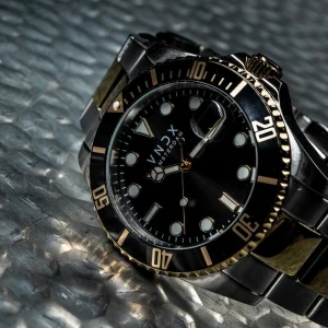 VNDX Horloge MT14750-01